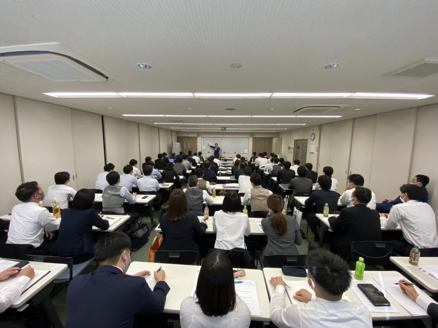 愛知県愛知県で百年住宅中部株式会社 　一宮展示場の求人情報イメージ #2067-6612｜サロビ！！